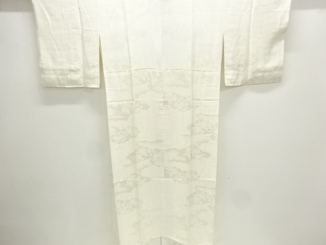 未使用品　雲に草花模様織出し長襦袢